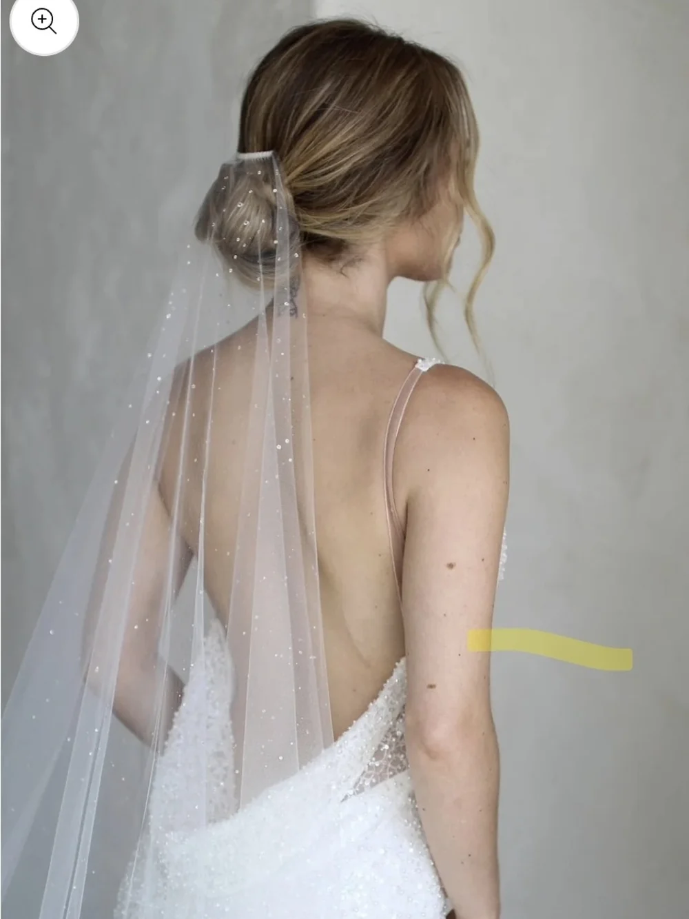 Dew Drop Finger Tip Length Bridal Veil